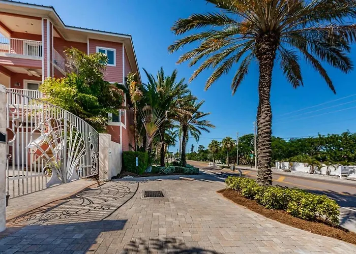 Exclusive Aqua Escape Holiday home Clearwater Beach